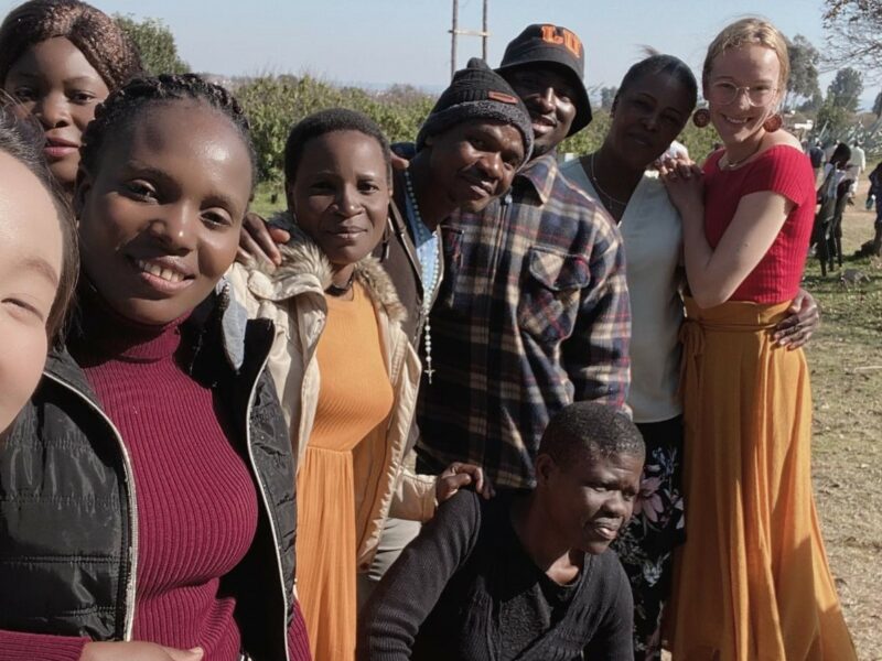 Construir el futuro con los migrantes y los refugiados