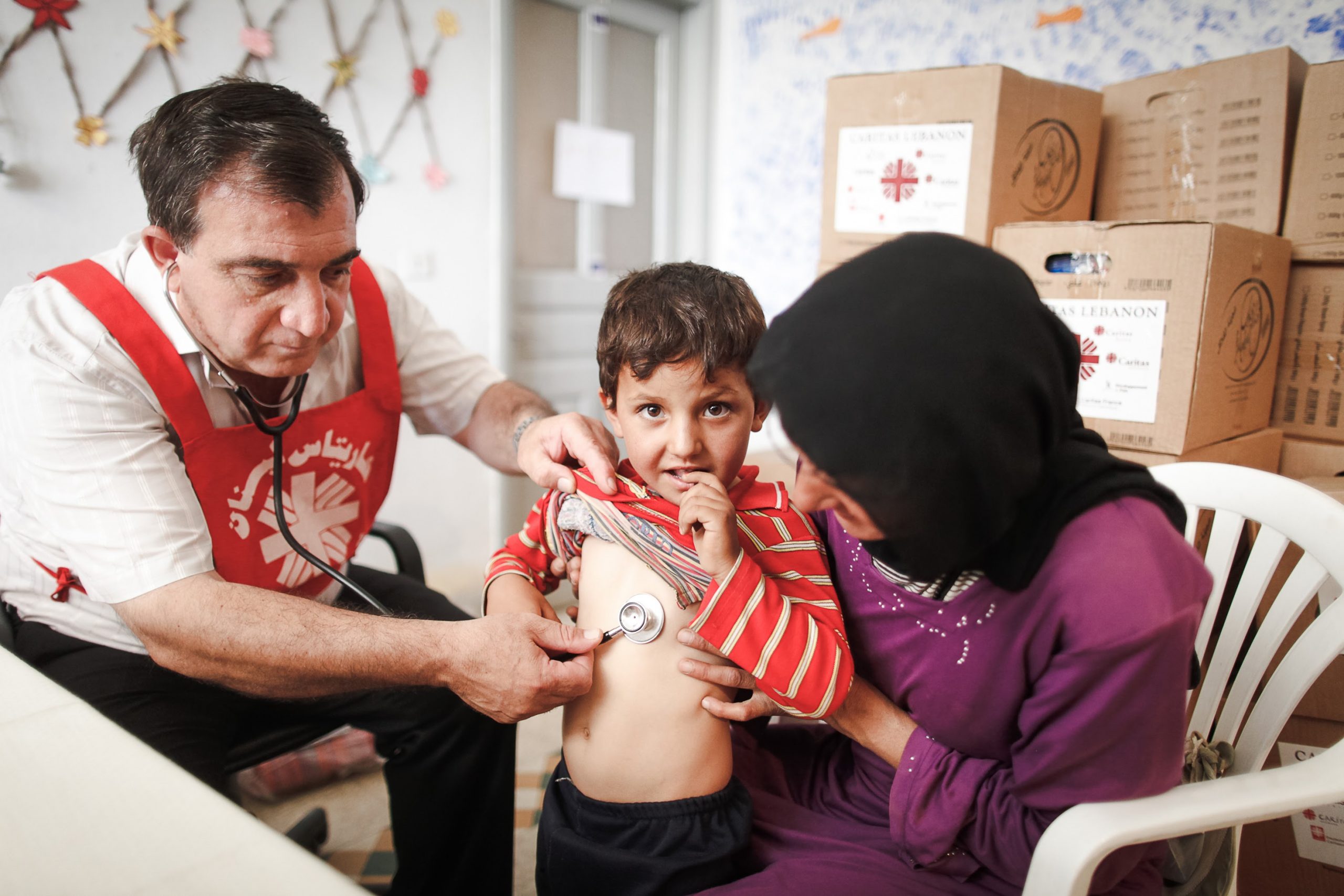 Medical check up Syrian refugees Migrants and Refugees